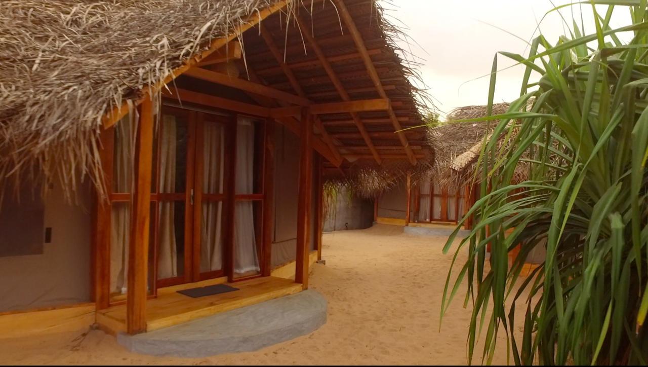 Jungle Beach อาฮังกัลลา ภายนอก รูปภาพ